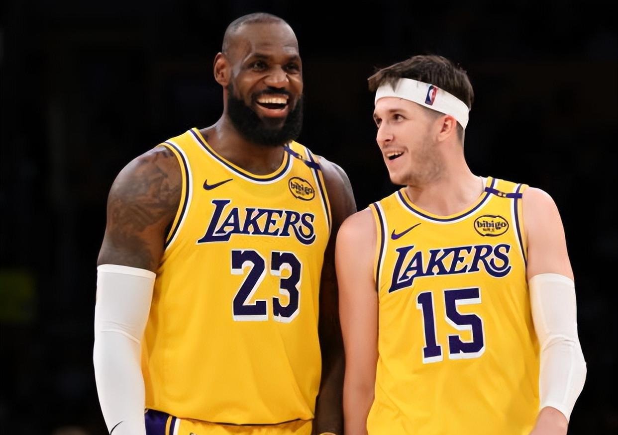 包含冲刺阶段突围战来临，新奥尔良鹈鹕围绕欧联复出首秀，引发热议，赛季目标并未改变的词条